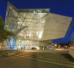 Ufa - or Kristallpalast Dresden. Architect: Coop Himmelb (l) au Construction period: 1996-98