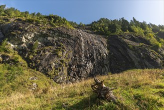 Stilluptal, Stillupgrund, Mayrhofen, high mountain nature park Zillertal Alps, waterfall, rock