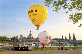 Dresden hot air balloon launches on the banks of the Neustadt Elbe