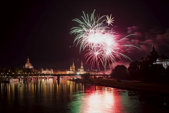 At the end of the city festival in Dresden, there was a big fireworks display over the old town