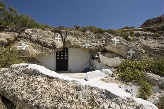 Rhodes Island, Lindos, Lindos is a town on the Greek island of Rhodes. Its landmark is the