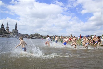 Elbe bathing day