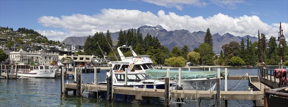 Harbour, Lake Wakatipu, Queenstown, Otago, New Zealand, Oceania