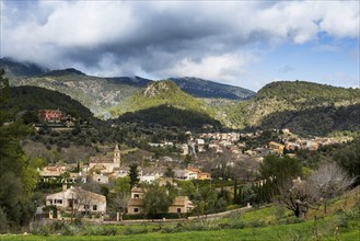 Puigpunyent, Serra de Tramuntana, Majorca, Balearic Islands, Spain, Europe