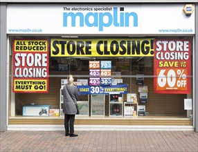 Maplin electronics specialist store closing High Street, Ipswich, Suffolk, England, UK