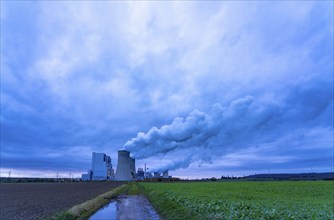 Neurath lignite-fired power station, power station units A, E, cooling towers, town of