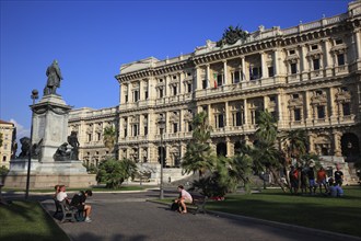 Palazzo di Giustizia, Palace of Justice, Prati district on the banks of the Tiber, Rome, Italy,