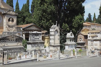 Campo Verano, Cimitero Comunale Monumentale Campo Verano, the largest cemetery in Rome in the