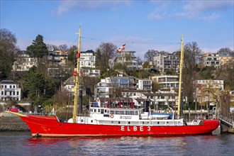 The Övelgönne district of Othmarschen, on the Elbe, museum harbour, lightship Elbe 3, historic