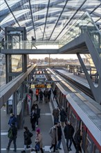 Track system at Elbbrücken station, journey towards the city centre, to the main station, S-Bahn,