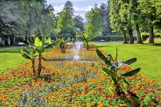 Fountain avenue in the spa gardens, spa town Bad Pyrmont, Lower Saxony state spa, Emmer, Emmertal,