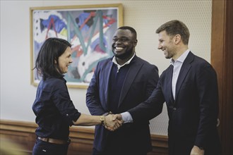 (L-R) Annalena Bärbock (Bündnis 90/Die Grünen), Federal Foreign Minister, Gerald Asamoah, former