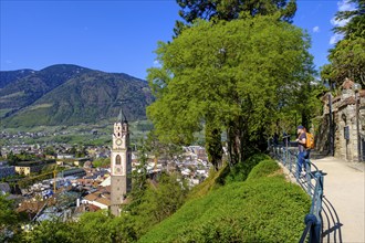 Old town and parish church of the Assumption of the Virgin Mary from the Tappeinerweg, Merano,