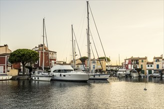 Panorama, Sunset, Port Grimaud, Bay of St. Tropez, Département Var, Cote d'Azur,