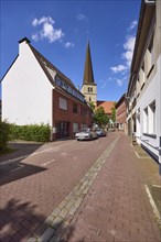 Church of St Viktor and residential buildings on Schlossstraße in Dülmen, Münsterland, Coesfeld