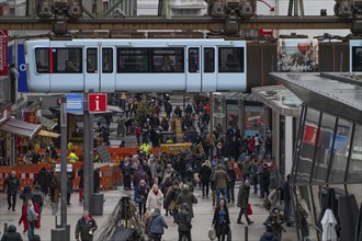 At the main railway station, Alte Freiheit street, full pedestrian zone, suspension railway,