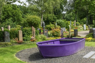 Memoriam Garden, graves in themed gardens, harbour of peace, at the Park Cemetery in Essen, the