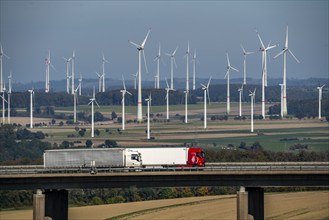 Wind farm near Lichtenau, bridge on the A44 motorway, Ostwestfalen Lippe, North Rhine-Westphalia,