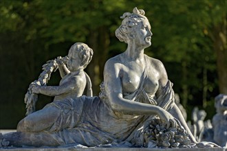 Mythological female figure at the edge of the Fama Fountain, Fama Fountain, fountain, fountain,