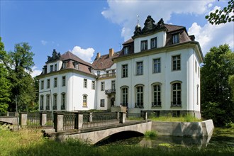 Lindenau Castle is located in the southern Brandenburg town of Lindenau in the district of