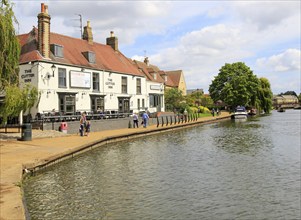 The Cutter Inn, River Great Ouse, Ely, Cambridgeshire, England, UK