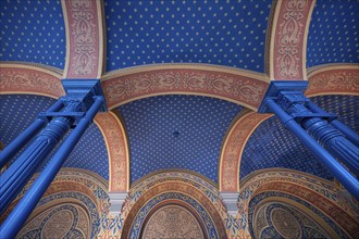 Preserved ceiling vault in the vestibule of the former synagogue, built in 1883, destroyed by the