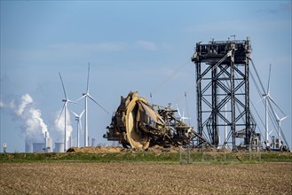 Opencast lignite mine Garzweiler II, bucket wheel excavator dredging, at the edge of the opencast