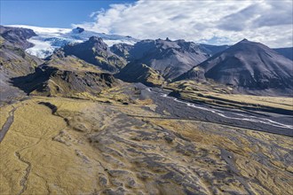 Vast floodplain of the Öræfajökull glacier at the Haalda depression, east of Skaftafell, aerial