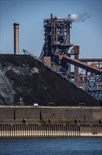 ThyssenKrupp steelworks in Duisburg-Marxloh, blast furnace Schwelgern 2, coal store of the