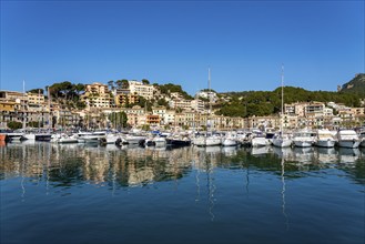 Coastal town of Port de Sóller in the north-west of the island, near Alconàsser, Serra de