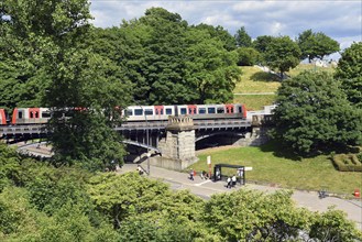 Europe, Germany, Hanseatic City of Hamburg, Helgoländer Allee, Viaduct, At the St. Pauli