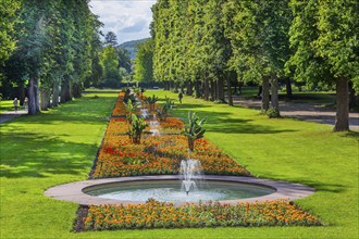 Fountain avenue in the spa gardens, spa town Bad Pyrmont, Lower Saxony state spa, Emmer, Emmertal,