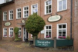 Ostfriesische Teestube, Leer, East Frisia, Lower Saxony, Germany, Europe