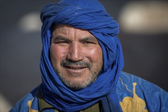 Portrait, Berber with turban, traditional clothing, Morocco, Africa