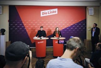 Janine Wissler, Chairwoman of the Left Party, and Martin Schirdewan, Chairman of the Left Party, at