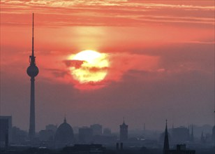 Sunrise in Berlin, TV tower, 06.09.2024., Berlin, Berlin, Germany, Europe