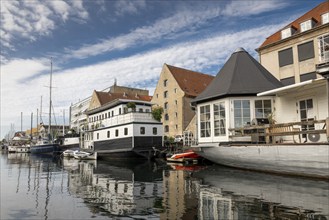 Houseboats, Christianshavns Canal, Copenhagen, Denmark, Europe