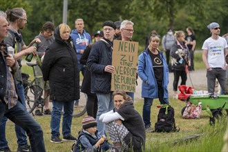 Demonstration against the restrictions in the Corona crisis, anti-vaccination, protest against