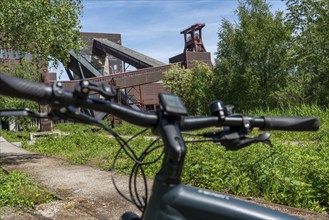 Cycling in the Ruhr region, by bike, e-bike, at the Zollverein Coal Mine Industrial Complex World