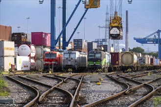 Locomotives of container trains, in Duisburg harbour, Logport, goods trains being loaded, part of