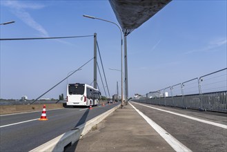 The Theodor-Heuss-Bridge, Rhine crossing, cable-stayed bridge, first road bridge of the so-called