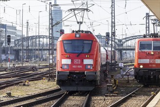 Central station with track apron and regional railway, Hackerbrücke, Munich, Bavaria, Germany,