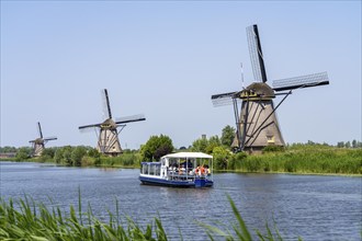 Kinderdijk, 18 windmills that were supposed to pump the water out of the polders in order to