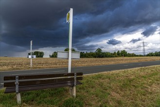 Single stop of bus line 510 between Korbach and Bad Wildungen, country road near Waldeck in North