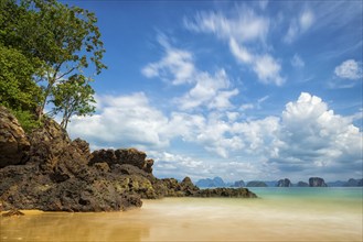 Lonely beach on Koh Yao Noi, movement, exposure, long exposure, beach holiday, beach landscape,