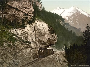 Die Eisenbahn zwischen Passhohe und Meiringen, Brünig, Bernese Oberland, Switzerland, Historic,