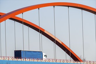 Motorway bridge of the A42 motorway, Emscher expressway, over the Rhine-Herne Canal heavy goods