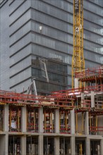 Large construction site, in Düsseldorf, Lorettoviertel, construction of an office building, shell