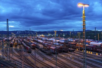 The Hagen-Vorhalle marshalling yard, one of the 9 largest in Germany, is located on the