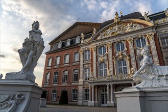 Electoral Palace, in the city centre of Trier, Rhineland-Palatinate, Germany, Europe